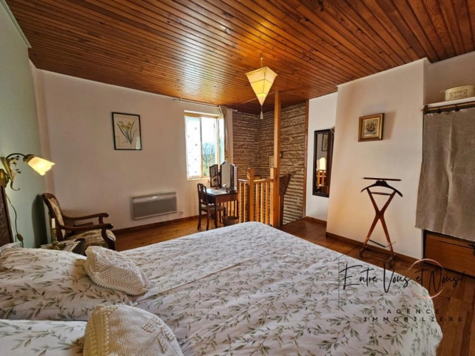 Photos 20 - Touristique - Propriété de caractère, 2 maisons, piscine, 1,4ha