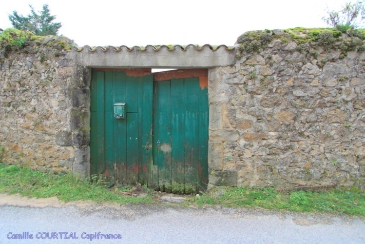 Photos 7 - Touristique - Propriete à vendre 6 pièces VERNOUX EN VIVARAIS (07)