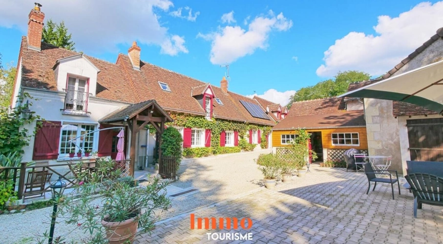 Photos 3 - Touristique - Propriété de 3ha, PISCINE INTERIEURE, pour chambres d'hôtes