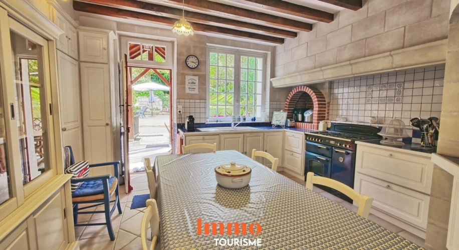 Photos 12 - Touristique - Propriété de 3ha, PISCINE INTERIEURE, pour chambres d'hôtes