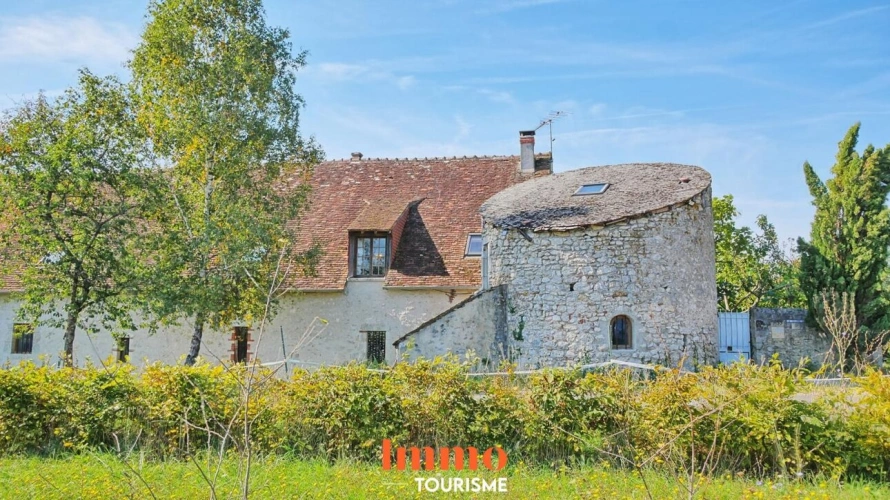 Photos 2 - Touristique - Belle maison du XVième siècle avec gîtes à 10min de CHAMBORD