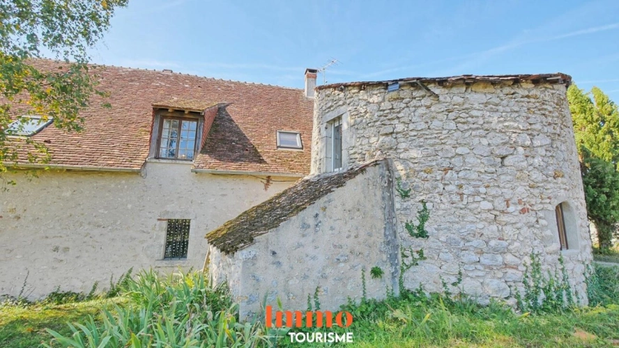 Photos 17 - Touristique - Belle maison du XVième siècle avec gîtes à 10min de CHAMBORD