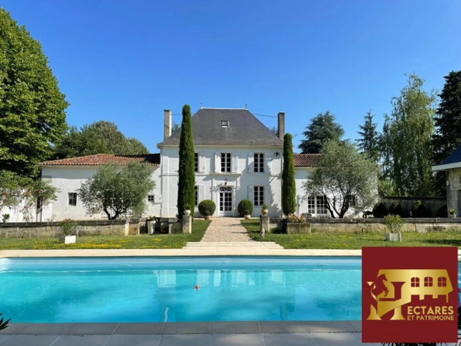 Photos 1 - Prestige - propriété  Cognac 270 m2