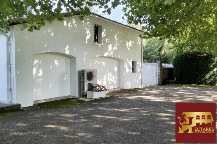 Photos 11 - Prestige - propriété  Cognac 270 m2