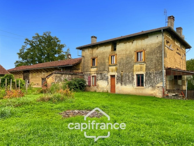 Photos 2 - Touristique - Propriété à vendre composée de 2 maisons - 11 pièces DOMMARTIN LES CUISEAUX (71) sur 1,1 hectare de terrain
