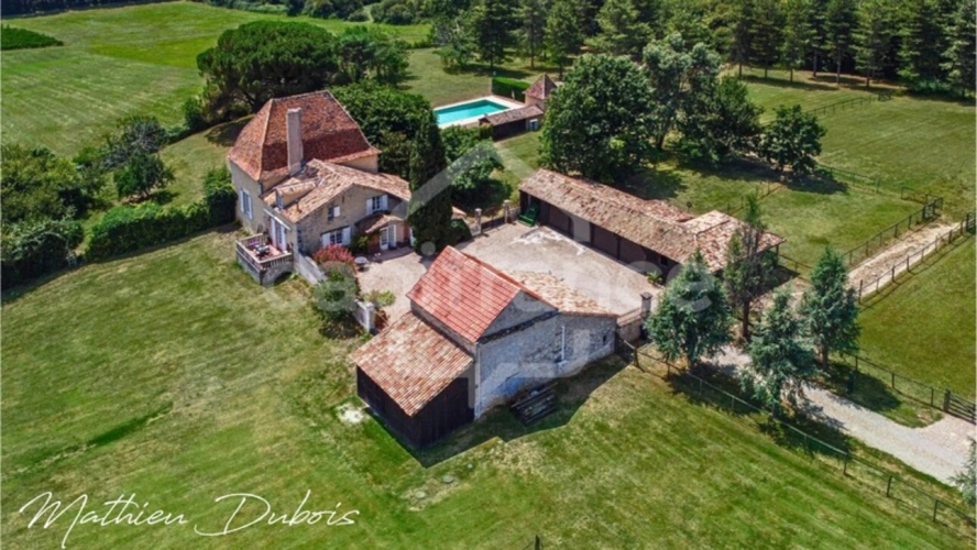 Photos 6 - Équestre - Manoir avec vue dominante au cœur du Périgord Pourpre