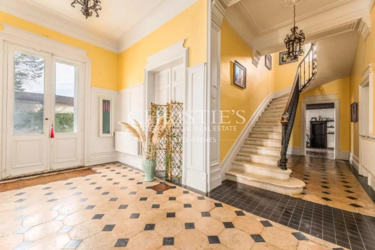 Photos 19 - Prestige - Propriété de charme composée d'un manoir, longère, salle de cinéma, grange, petit vignoble