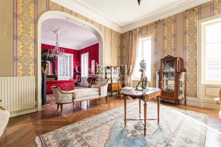 Photos 22 - Prestige - Propriété de charme composée d'un manoir, longère, salle de cinéma, grange, petit vignoble