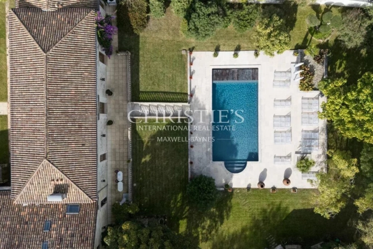Photos 29 - Prestige - Propriété de charme composée d'un manoir, longère, salle de cinéma, grange, petit vignoble