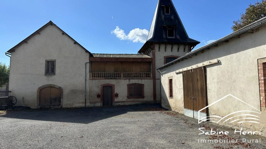Photos 7 - Prestige - Corps de ferme avec 2 ha env