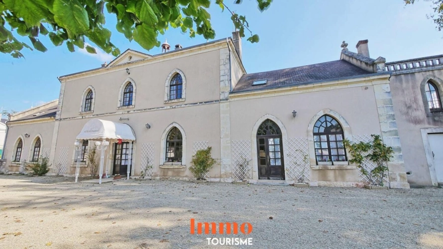 Photos 22 - Prestige - Ancien prieuré du XIX? siècle avec piscine, 5 chambres d'h