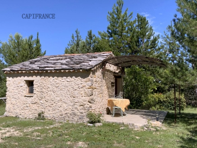 Photos 12 - Touristique - Propriété hébergement/événementiel dans le Luberon, 6,3 ha, 80 couchages, 1090 m2
