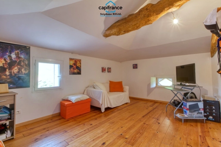 Photos 27 - Touristique - Propriete à vendre 12 pièces FOULAYRONNES (47) Maison de 315m2 + gîte sur terrain clos de 8,7ha