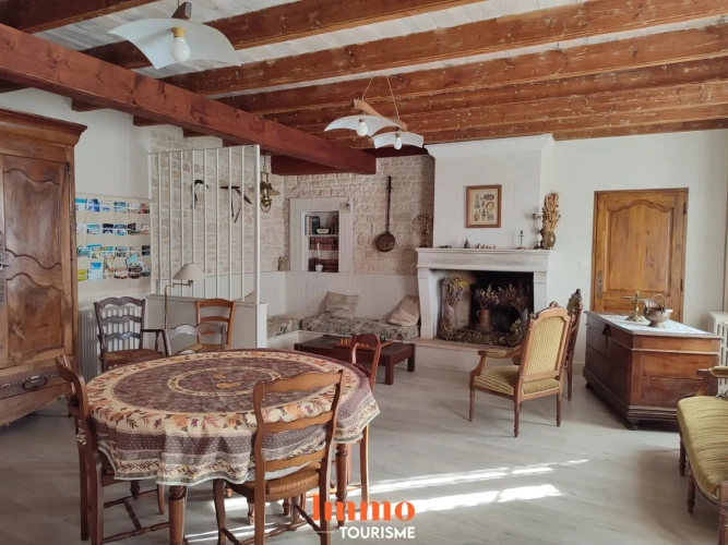 Photos 6 - Touristique - Belle charentaise grand gîte ou chambres d'hôtes
