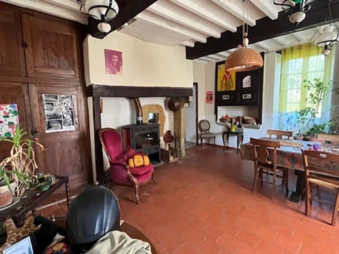 Photos 4 - Prestige - PLAISANCE DU GERS-MARCIAC, AUTHENTIQUE PROPRIETE RURALE 2 hecatares, sans voisin, sans vis à vis, un peu cachée et pourtant avec une jolie vue sur coteaux gascons