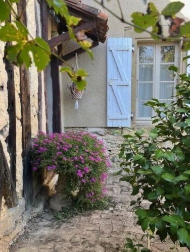 Photos 8 - Prestige - PLAISANCE DU GERS-MARCIAC, AUTHENTIQUE PROPRIETE RURALE 2 hecatares, sans voisin, sans vis à vis, un peu cachée et pourtant avec une jolie vue sur coteaux gascons