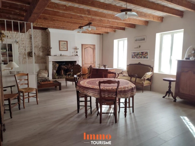 Photos 5 - Touristique - Belle demeure charentaise grand gîte ou chambres d'hôtes
