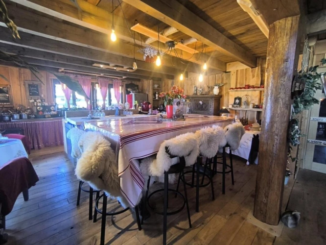 Photos 11 - Prestigious - House