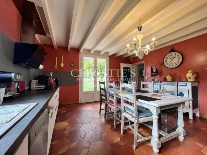Photos 10 - Viticole - Maison de charme avec piscine au cœur des vignes
