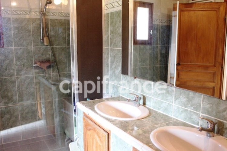 Photos 10 - Agricole - EXCLUSIVITE : Proche de L'ILE ROUSSE, Plaine du Reginu,  propriété en pierres T5 158 m² sur 1.96 ha de terrain