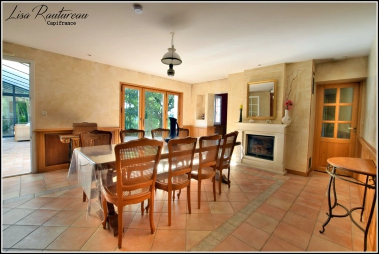 Photos 6 - Touristique - Domaine d'exception - CHAVAGNES EN PAILLERS (85) - 2 maisons d'habitations ainsi que 2 gîtes avec piscine