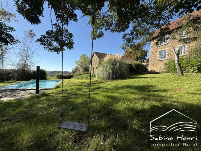 Photos 4 - Touristique - Superbe propriété composée de 3 habitations distinctes sur pr