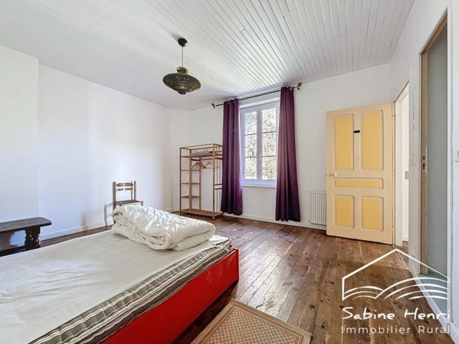 Photos 15 - Touristique - Superbe propriété composée de 3 habitations distinctes sur pr