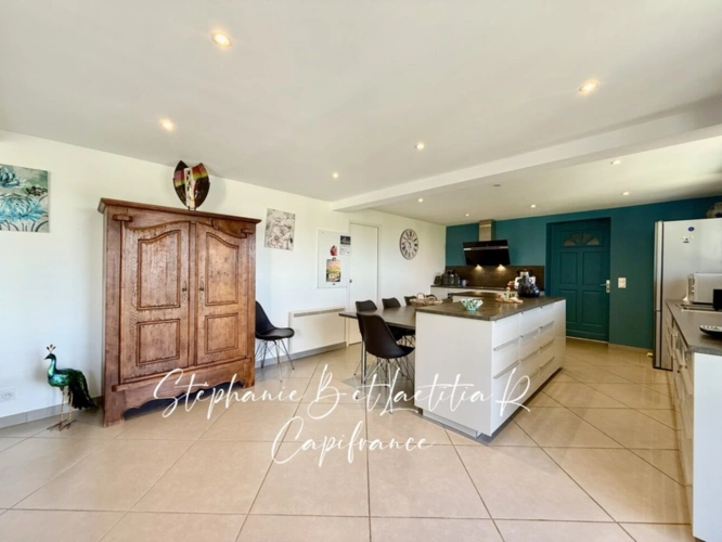 Photos 10 - Tourist - Property for sale 7 rooms SAINT BONNET EN CHAMPSAUR (05)