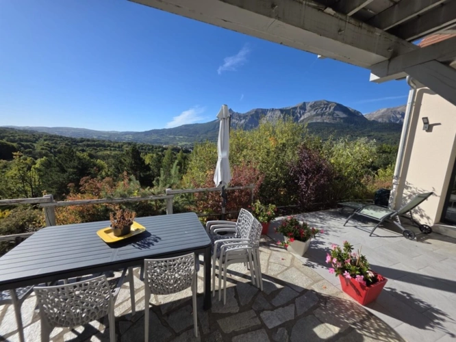 Photos 15 - Tourist - Property for sale 7 rooms SAINT BONNET EN CHAMPSAUR (05)