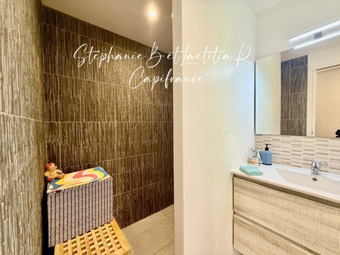 Photos 29 - Tourist - Property for sale 7 rooms SAINT BONNET EN CHAMPSAUR (05)