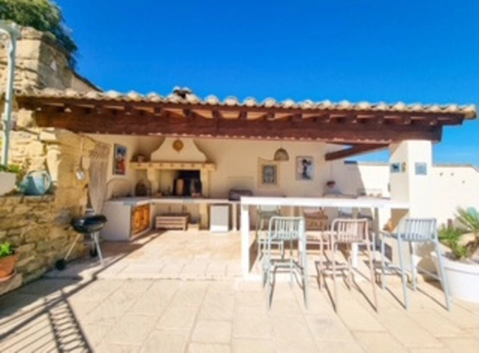 Photos 14 - Touristique - À VENDRE – Superbe domaine en pierre mariant l'authenticité et le moderne entre Nîmes et Montpellier