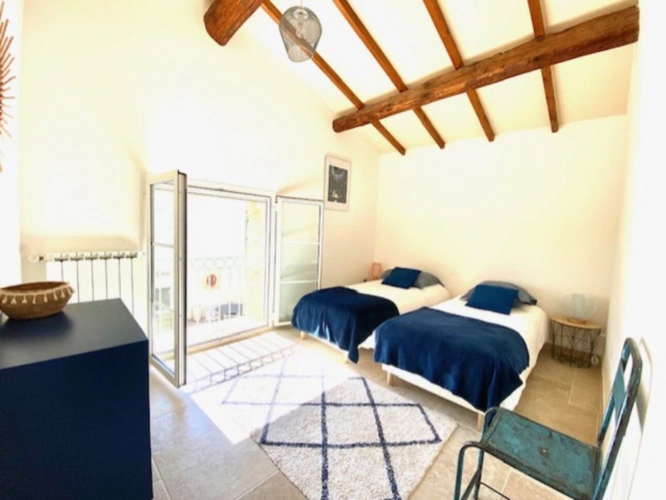 Photos 21 - Touristique - À VENDRE – Superbe domaine en pierre mariant l'authenticité et le moderne entre Nîmes et Montpellier