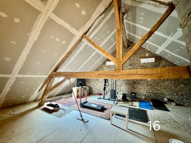 Photos 21 - Équestre - Propriete à vendre 11 pièces VIC DE CHASSENAY (21)