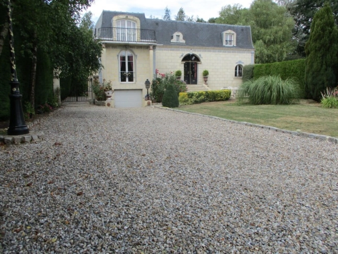 Photos 1 - Prestige - Propriete à vendre composé d'une maison de maître de 8 pièces à FRANCASTEL (60)