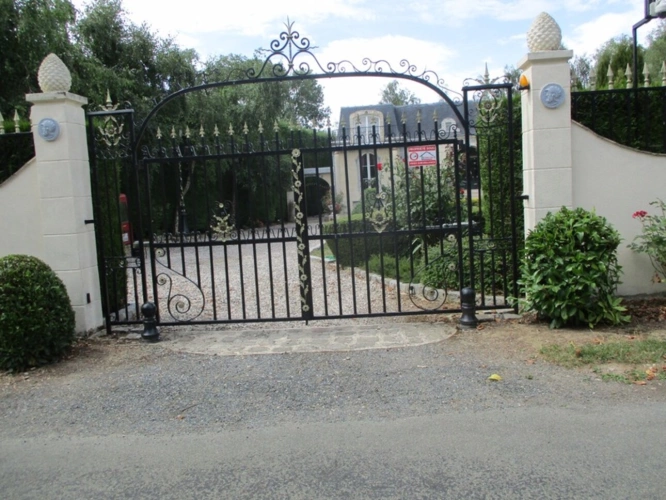 Photos 2 - Prestige - Propriete à vendre composé d'une maison de maître de 8 pièces à FRANCASTEL (60)