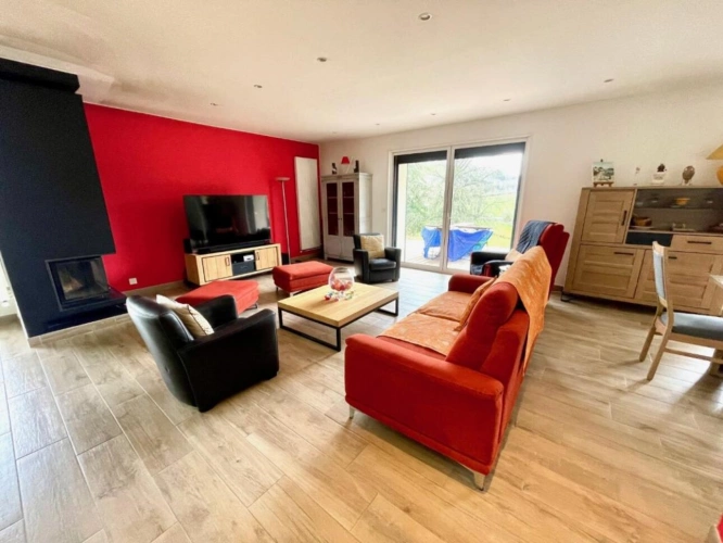 Photos 15 - Prestigious - House
