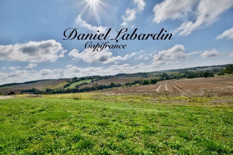 Photos 1 - Land - Terrain à vendre de 166 764,00 m² proche de MARMANDE (47)