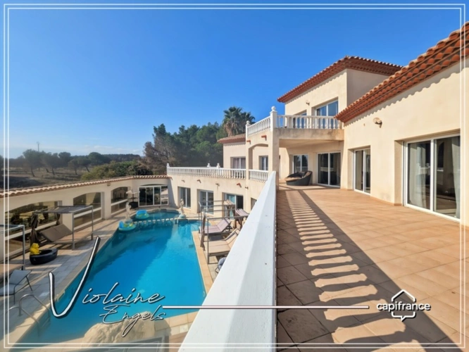 Photos 19 - Prestige - Bages – Vue mer et étang : Villa d’exception de 540 m² avec 8 suites et jardin paysager