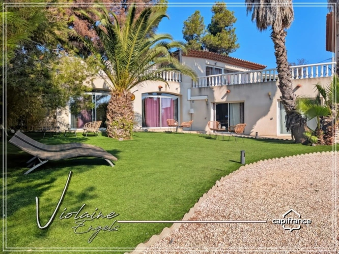 Photos 23 - Prestige - Bages – Vue mer et étang : Villa d’exception de 540 m² avec 8 suites et jardin paysager