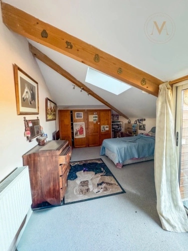 Photos 21 - Équestre - À vendre, belle propriété équestre avec maison en pierre, grange aménageable et lac privatif, sur 2,5 hectares de terrain, à deux pas de Courbiac