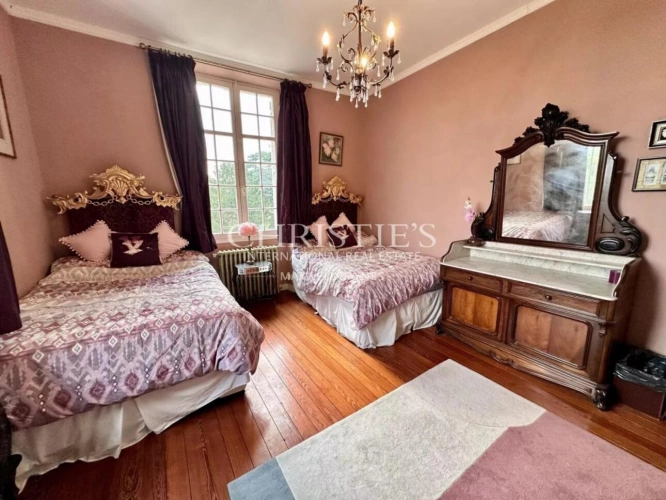 Photos 22 - Prestige - Region Saint-Emilion- Élégant château familial, facile à gérer