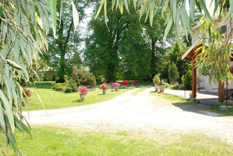 Photos 2 - Prestige - Maison de Maitre-dépendances-parc de 1,2 ha-Hypercentre de SALLES (33)