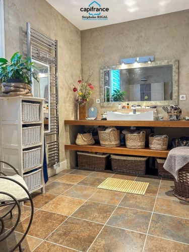 Photos 22 - Prestigious - Property for sale 6 rooms SALLES (47) House of 190 m2 on 8922m2 of land