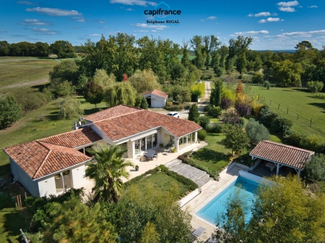 Photos 31 - Prestigious - Property for sale 6 rooms SALLES (47) House of 190 m2 on 8922m2 of land