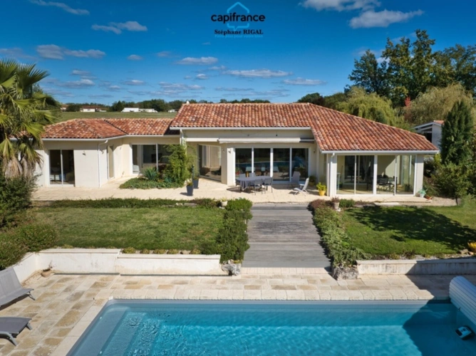 Photos 32 - Prestigious - Property for sale 6 rooms SALLES (47) House of 190 m2 on 8922m2 of land