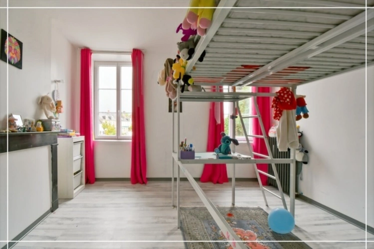 Photos 65 - Touristique - Proprieté comprenant 2 maison et 1 appartement CHATEAUMEILLANT (18)