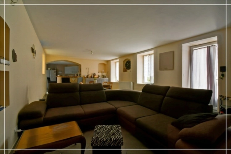 Photos 83 - Touristique - Proprieté comprenant 2 maison et 1 appartement CHATEAUMEILLANT (18)