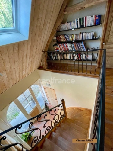 Photos 11 - Touristique -  À Vendre – Superbe Ferme au Carré Rénovée avec Gîtes & Dépendances – Bachy (59830)