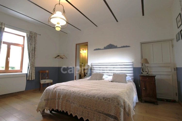 Photos 8 - Touristique -  À Vendre – Superbe Ferme au Carré Rénovée avec Gîtes & Dépendances – Bachy (59830)