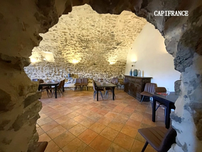 Photos 12 - Tourist - Estate in the Luberon - 2.6 ha - 1100 m2 - intended for luxury tourism and events